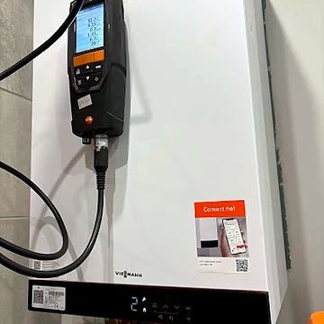 Uruchomienie kotła kondensacyjnego Viessmann z pomiarem spalin